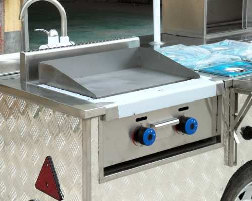 Commercial-Gas-Grill