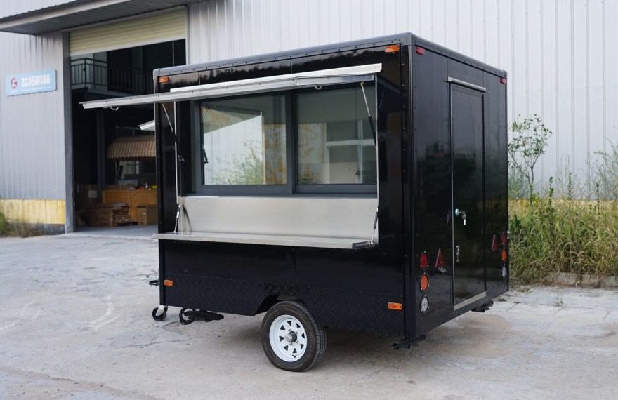 Enclosed-Hot-Dog-Trailer