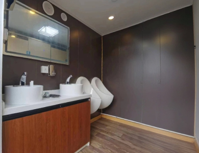 Shipping-Container-Toilet