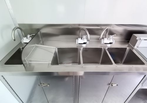 3-Compartment-Water-Sink