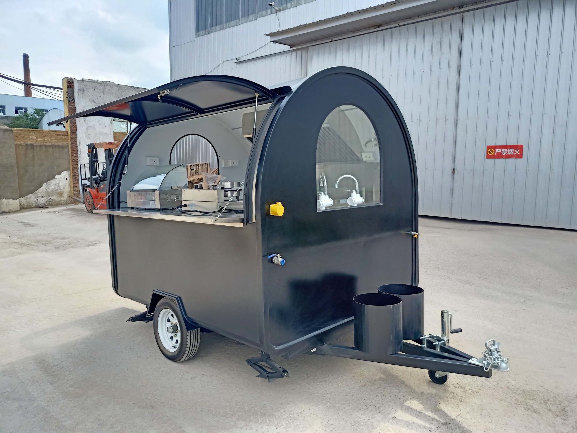 2022 Small Mobile Hot Dog Trailer for Sale in California