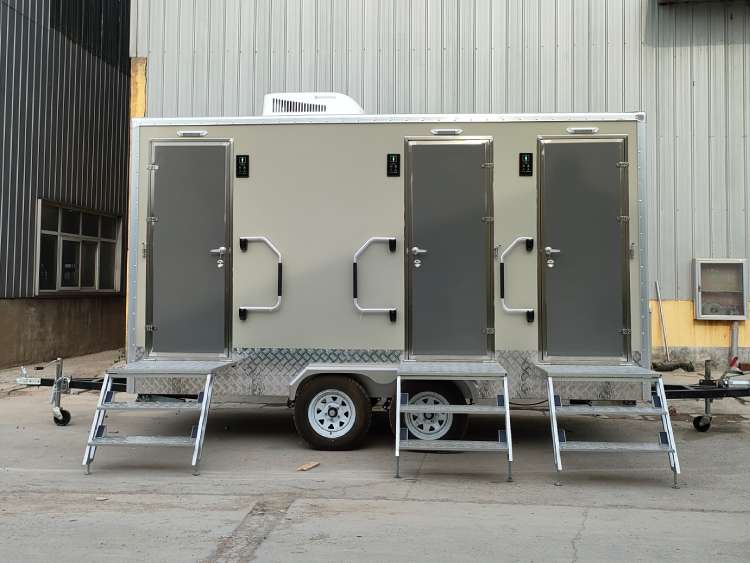 Luxury Restroom Trailer for Sale