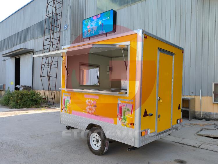 Small Mobile Smoothie Trailer for Sale